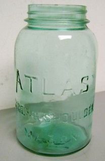 ATLAS STRONG SHOULDERS SEA GREEN BLUE BUBBLE GLASS CANNING MASON JAR