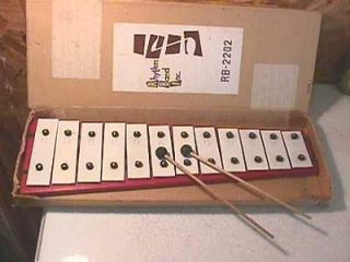 Xylophone by Yamaha SPK250 Student Percussion Bell Kit