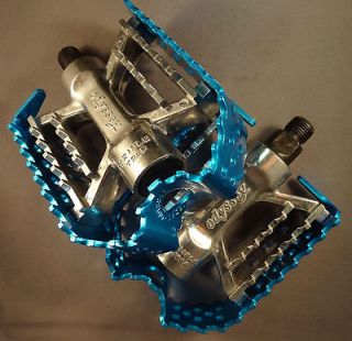 Trap Pedals in Blue & Silver 9/16 for Racing Old School Show Bike