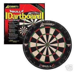 NEW Accudart Bull Bristle Dartboard D4010 with darts