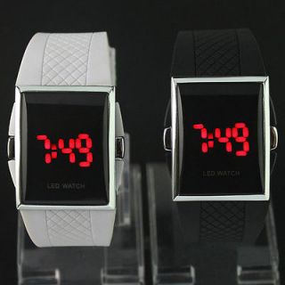 2pcs New Luxe Luxury Sport Style LED Digital Date Lady Men Watch C6