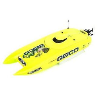 Proboat Miss Geico 17 2 4 Catamaran RTR RC Boat PRB0300