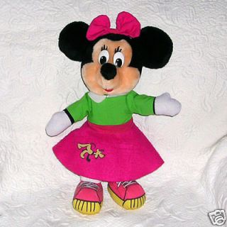 VINTAGE 1987 MINNIE MOUSE PLUSH DOLL   WEARING PLUTO POODLE SKIRT