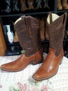 Teju Lizard Cowboy Boots by Cuadra   US Men size 7 or Women 8.5
