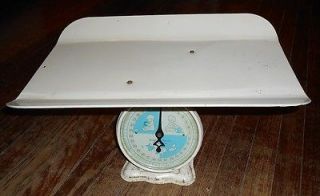 Vintage Baby Scales Weighs to 30 Lbs by Ounces
