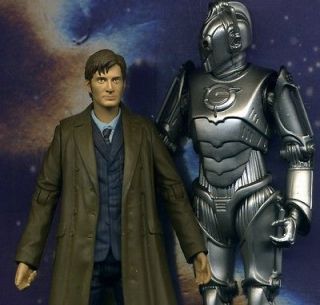 2x DOCTOR WHO 10th Dr David Tennant in long coat and CYBERMAN action