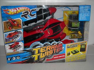 NEW HOT WHEELS RC RADIO CONTROL TERRAIN TWISTER VEHICLE RED ON LAND