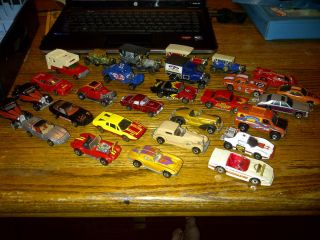 Hotwheels and Matchbox Lot Cars 28 Cars