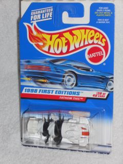 Hot Wheels 1998 First Editions 39 40 Fathom This 682 Tampos on Side of
