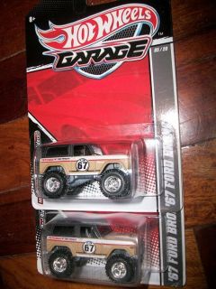 Hot Wheels Garage 67 Ford Bronco Case J 2 Pieces