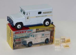 Toys 275 Brinks Armoured Truck Grey Wheels Dark Blue Chassis