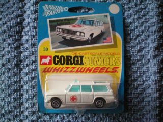 Corgi Juniors Whizzwheels 30 Corgi Studebaker Wagonaire Ambulance